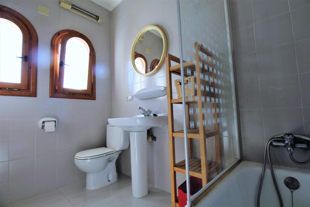 Nailencia Villa กัลเป ภายนอก รูปภาพ